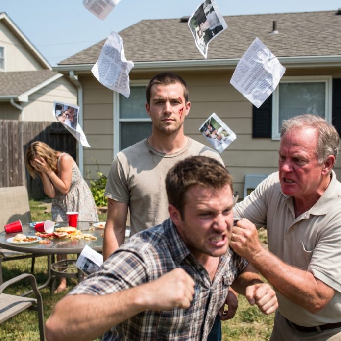 A_hyper-realistic,_candid_cinematic_photograph_202606011151